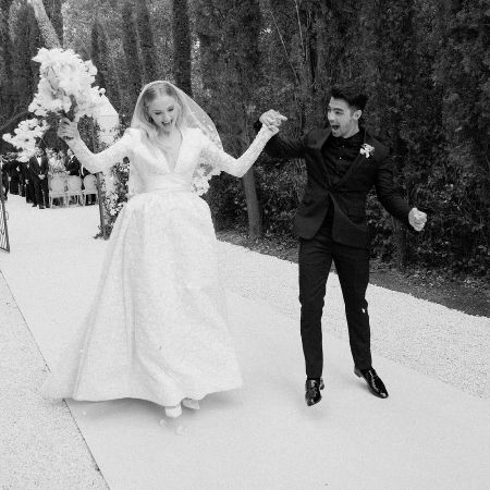 Sophie Turner and her soon-to-be ex-husband Joe Jonas were photographed together on their wedding day.
